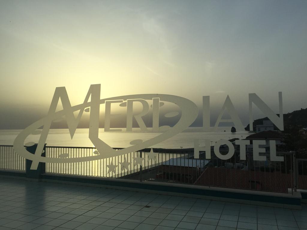 Meridian Hotel กัวร์เดีย ปิเอมอนเตเซ แตร์แม ภายนอก รูปภาพ